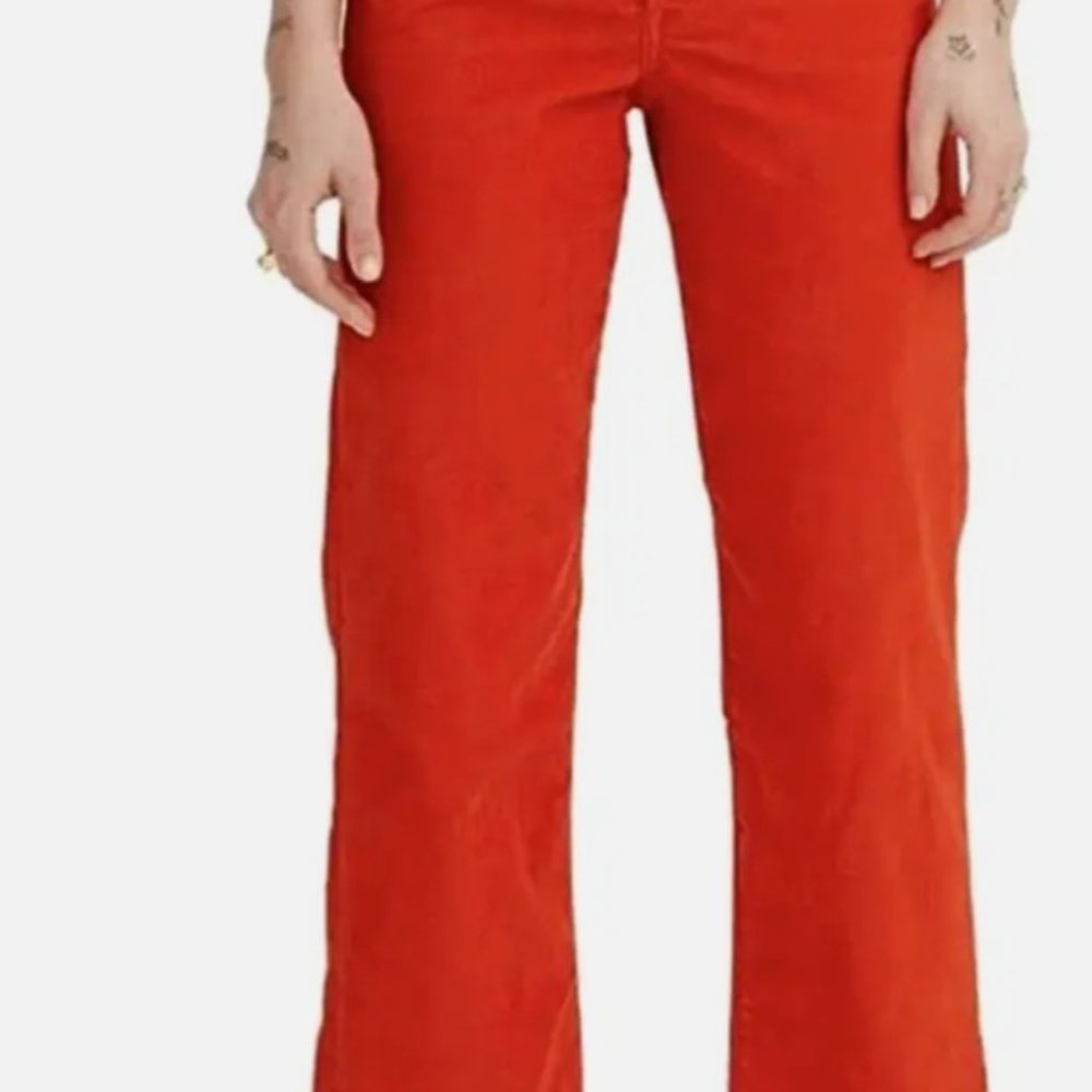 Levi’s Ribcage Straight High Waisted Corduroy Jeans Pant in Valiant Poppy